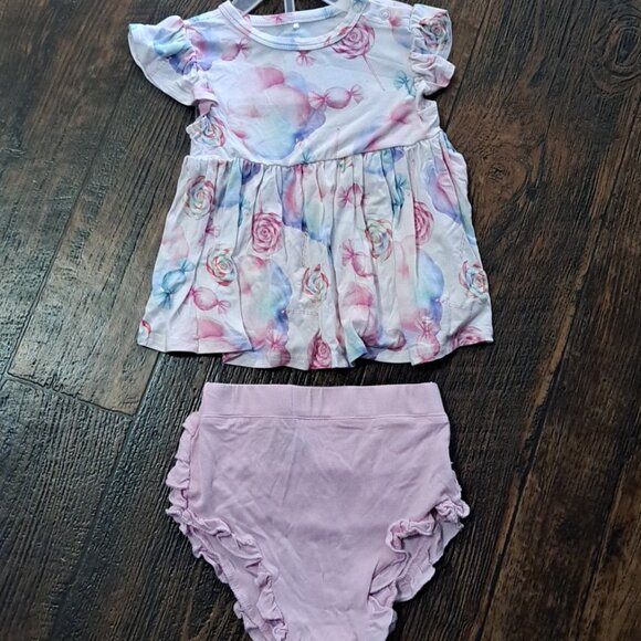 Baby girls outfit - Picture 1 of 2